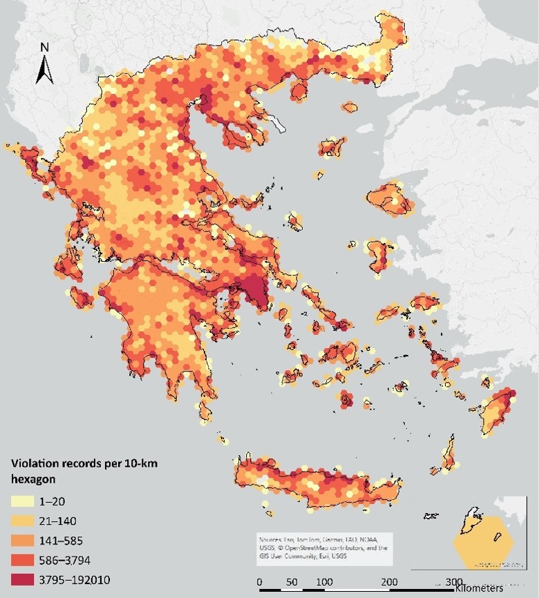 Spatial distribution of violation records in Greece aggregated into 10-km hexagonal cells.  Note: Only non-empty cells are shown. Five Natural Breaks–Jenks classes were derived from log1p-transformed counts and reported as original violation-record counts. Data: Technical Chamber of Greece